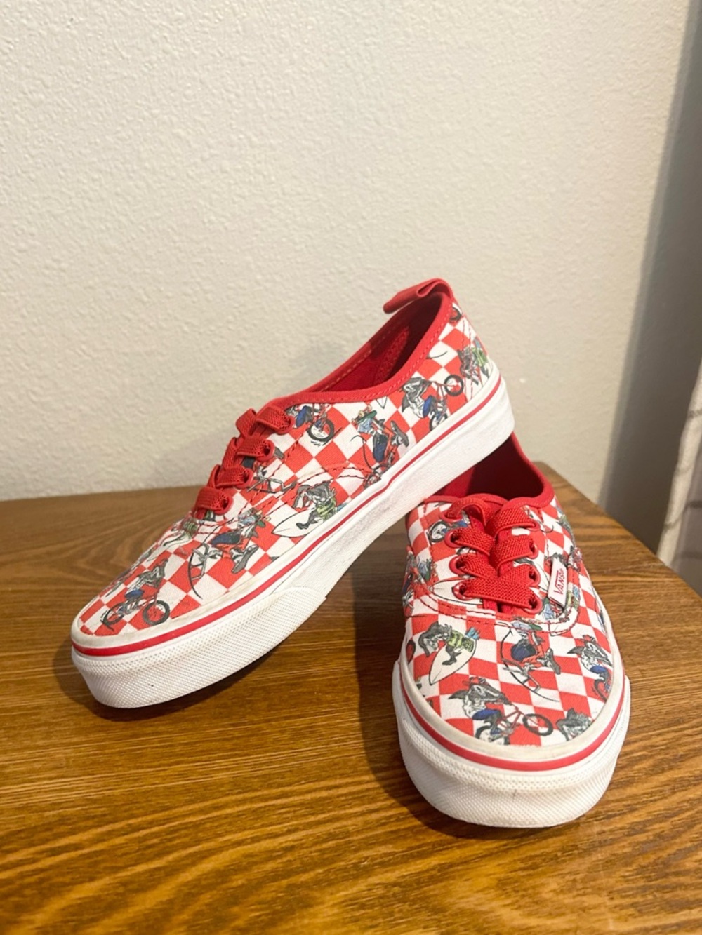 Vans Checkered Shark Shoes